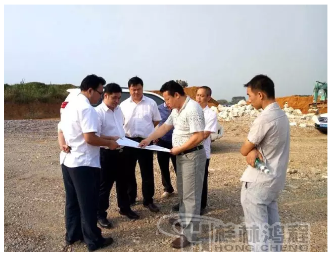 重鈣磨粉機，重鈣，HCH1395，超細環(huán)輥磨,武宣碳酸鈣